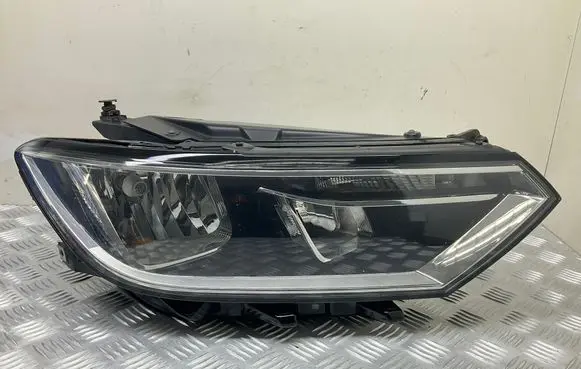 Volkswagen PASSAT B8 Headlight/headlamp 3G2941006B