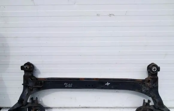 Renault Laguna III Rear subframe 