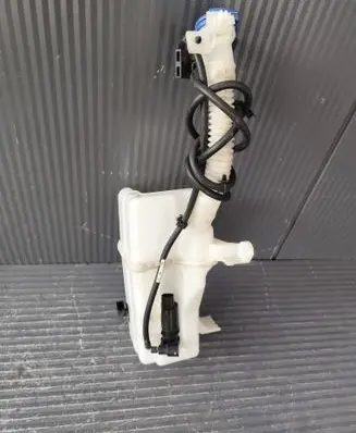 Mercedes-Benz CLA C118 X118 Windshield washer fluid reservoir/tank A1778605900 A1778690100 A1778600500