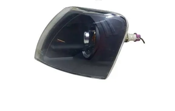 Volkswagen PASSAT B5 Front indicator light 084411531LKAS 084411531L