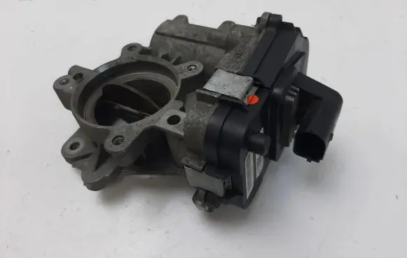 Alfa Romeo Giulietta Throttle valve 55229467 48CPD6 7N50DL16K
