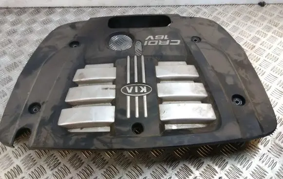 KIA Sorento Engine cover (trim)