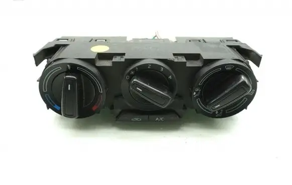 Skoda Fabia Mk3 (NJ) Climate control unit MMAUTKO25338