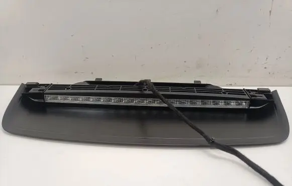 Mercedes-Benz CLA C118 X118 Third/center stoplight A1189069900