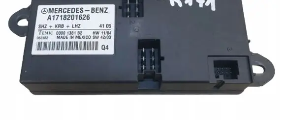 Mercedes-Benz SLK R171 Seat control module A1718201626