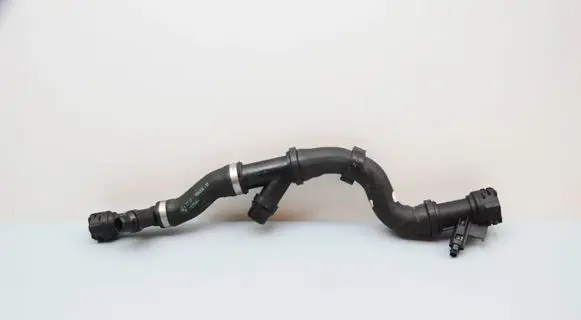 BMW 5 G60 G61 Engine coolant pipe/hose 9886636