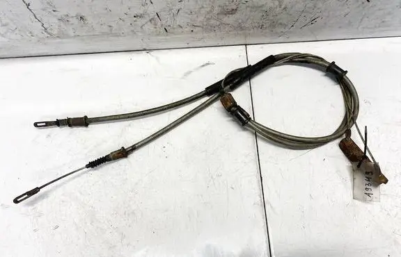 Handbrake/parking brake wiring cable