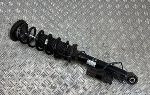 BMW 5 G30 G31 G38 Rear shock absorber/damper 6886887