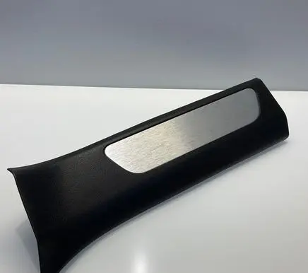 Porsche Panamera (971) Rear sill trim cover 971863405 A046130 T971168