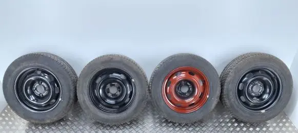 Peugeot Partner R15 steel rim 