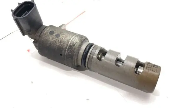 Toyota Auris 150 Camshaft position sensor 
