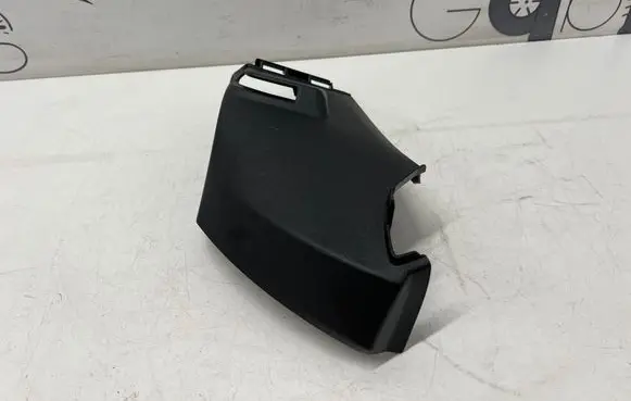 BMW i4 Seat belt trim 7491177