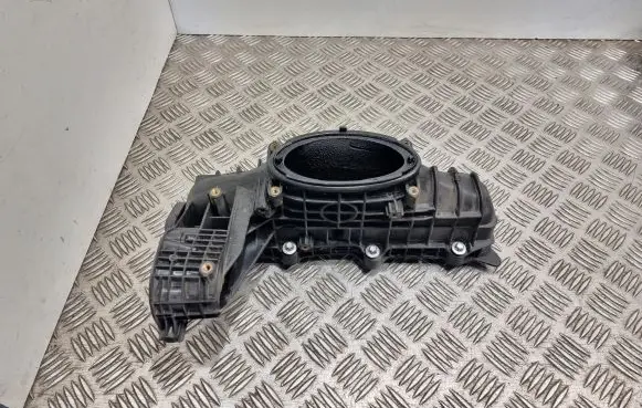 Mercedes-Benz Sprinter W906 Intake manifold 55925843