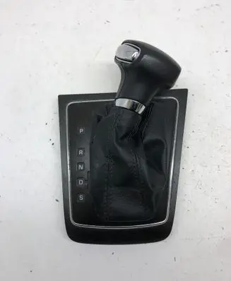 Skoda Yeti (5L) Gear lever shifter trim leather/knob 1Z1713203B