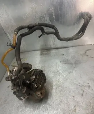 Audi A6 S6 C6 4F Fuel injection high pressure pump 0445010125 059130755J