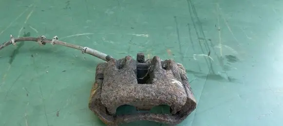 Iveco Daily 3rd gen Front brake caliper 42548187