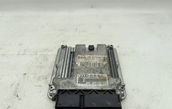 Audi A6 S6 C6 4F Engine control unit/module 4F0907401B 4F0910401N 0281012270