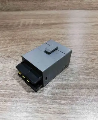 Mazda B series UN Other relay LA0167830