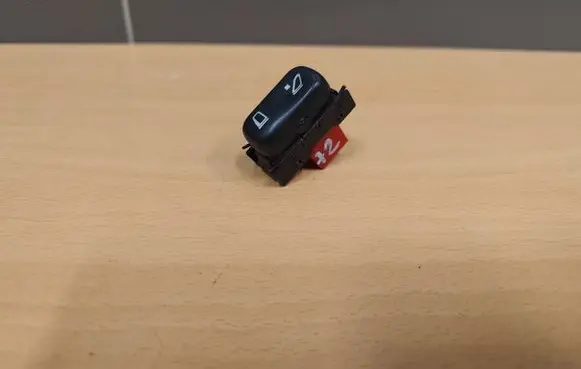 Mercedes-Benz ML W163 Wing mirror switch 1638200510