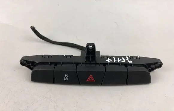Opel Insignia A Hazard light switch 23177698