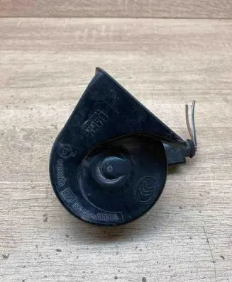 Skoda Octavia Mk3 (5E) Horn signal A046522 0055306 55306