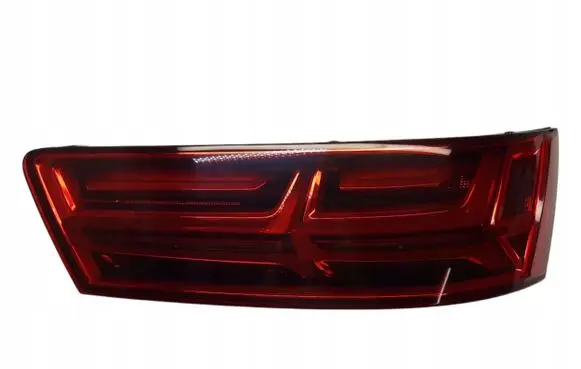 Audi Q7 4L Rear/tail lights 4M0945093M 4M0945094M