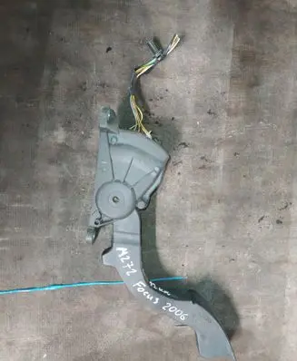 Ford Focus Accelerator throttle pedal 4M519F836AH 6PV00864101 OXC95YE