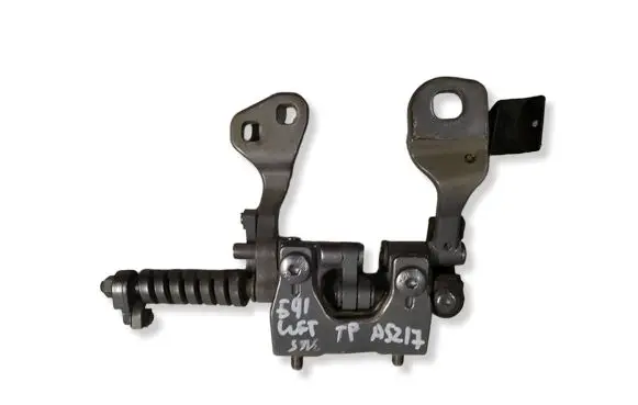 BMW 3 E90 E91 Tailgate/trunk/boot hinge 