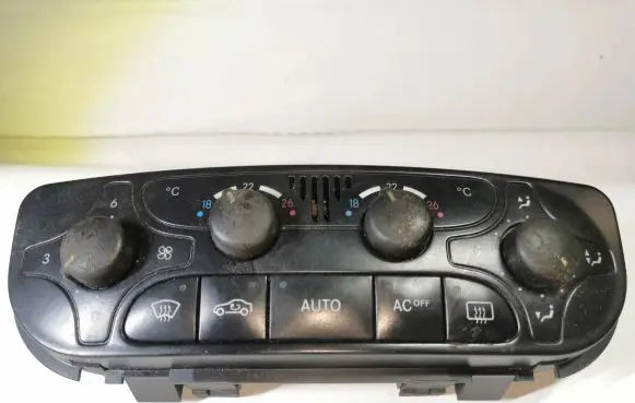 Mercedes-Benz C W203 Climate control unit A2098300085 9140010497 170271