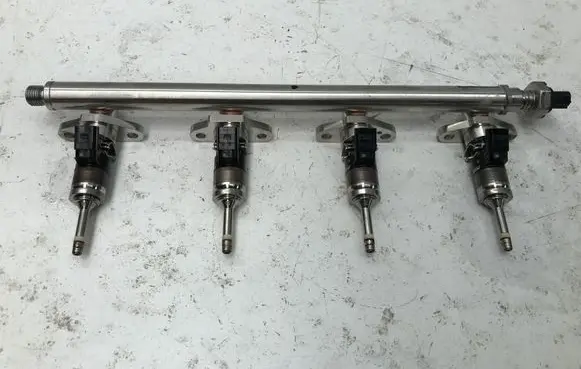 Honda ZR-V Fuel main line pipe BB6MA