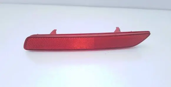 Rear tail light reflector