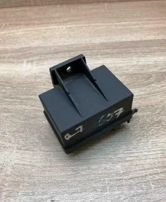 Peugeot 807 Glow plug pre-heat relay 9639912580