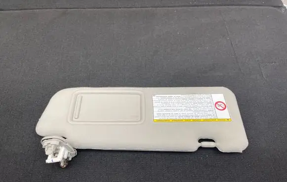 Toyota Prius (XW30) Sun visor