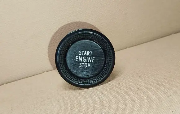 Renault Trafic III (X82) Engine start stop button switch 251503993R