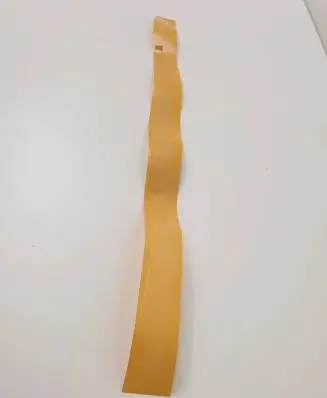 Rear bumper trim bar molding