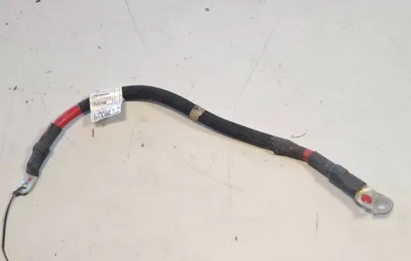 Mercedes-Benz G W463 2nd Gen Positive cable (battery) A4635407004 Z002 65452498