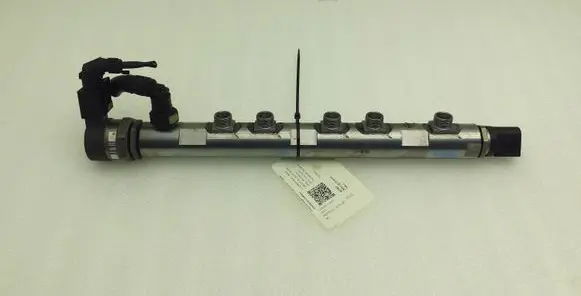Mini Cooper Countryman R60 Fuel main line pipe 0445214278 8514166 0281002948