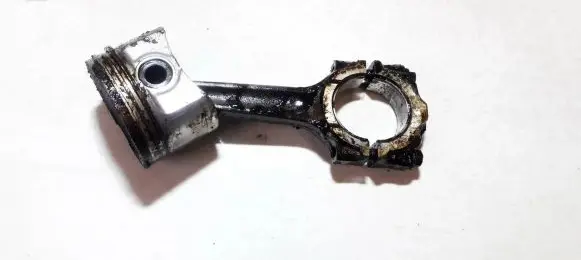 Fiat Punto (188) Piston with connecting rod