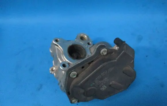 Mercedes-Benz E W212 EGR valve A6511400460