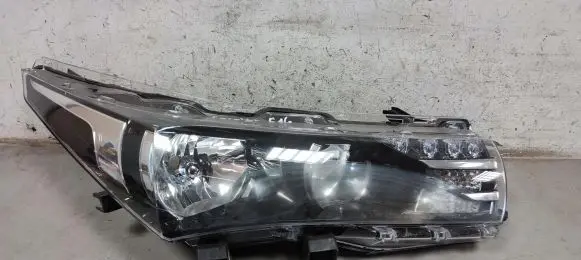 Toyota Corolla E110 Headlight/headlamp 81130-02E71-00