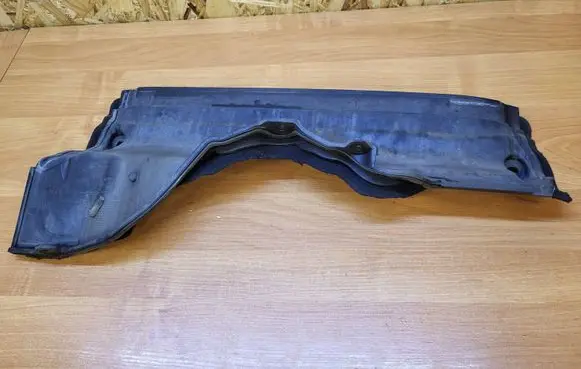 BMW 5 F10 F11 Heat shield in engine bay 7204334 74850610 RFC100