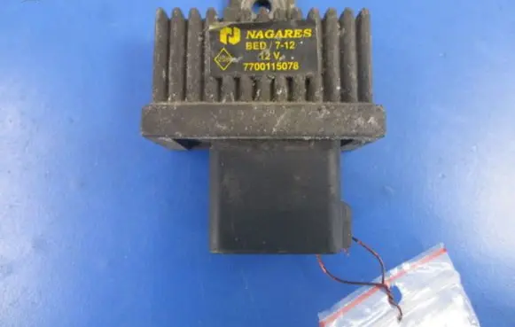Renault Espace III Other relay 7700115078