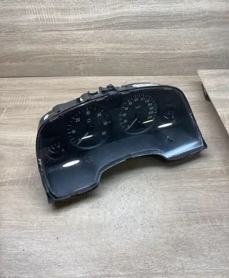 Opel Zafira A Speedometer (instrument cluster) 24461749JB 110080208