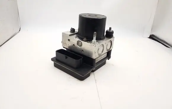 Volkswagen Polo V 6R ABS Pump 6R0614517AB 0265239012