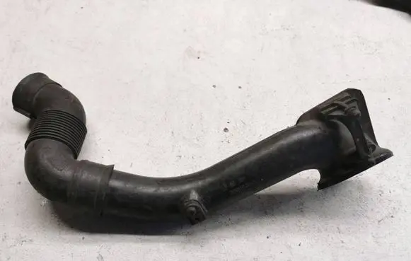 Opel Meriva A Air intake hose/pipe 93394745 560992646
