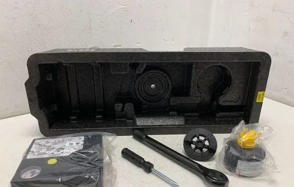 KIA Stonic Tool box 09149H8800