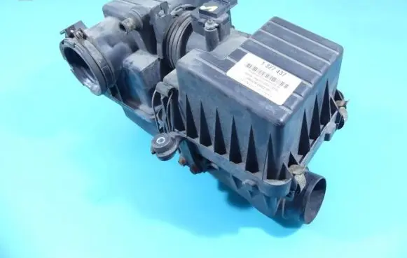 Honda Insight Air filter box AFH70M-41C IMPRK1327437