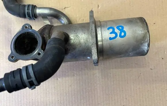 Skoda Octavia Mk3 (5E) EGR valve cooler 04L131512A 190915 181598