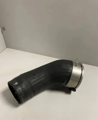 Volvo S60 Intercooler hose/pipe 31338545