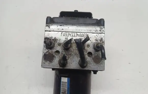 Volkswagen PASSAT B6 ABS Pump 3C0614095P 13027201 16027001A
